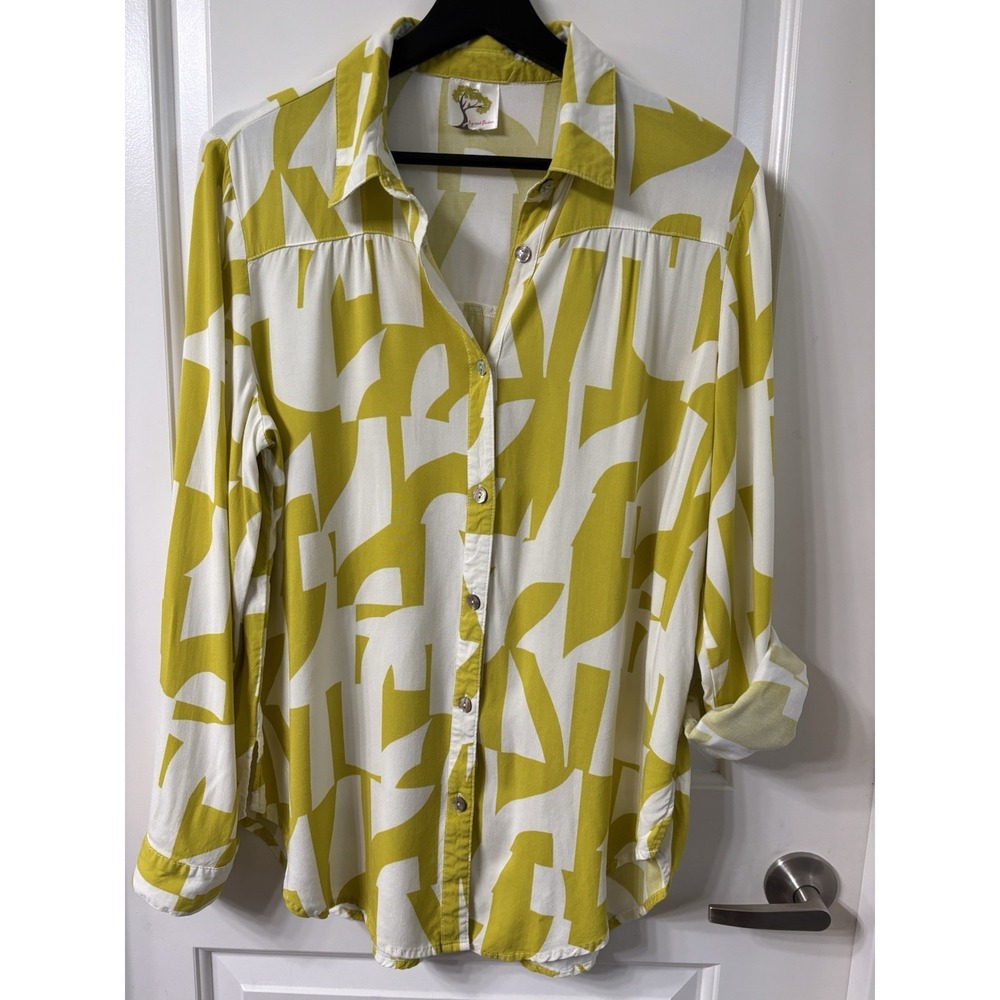 Fig & Flower Geometric Chartreuse Green/White Button Down Blouse Sz L Artsy Fun